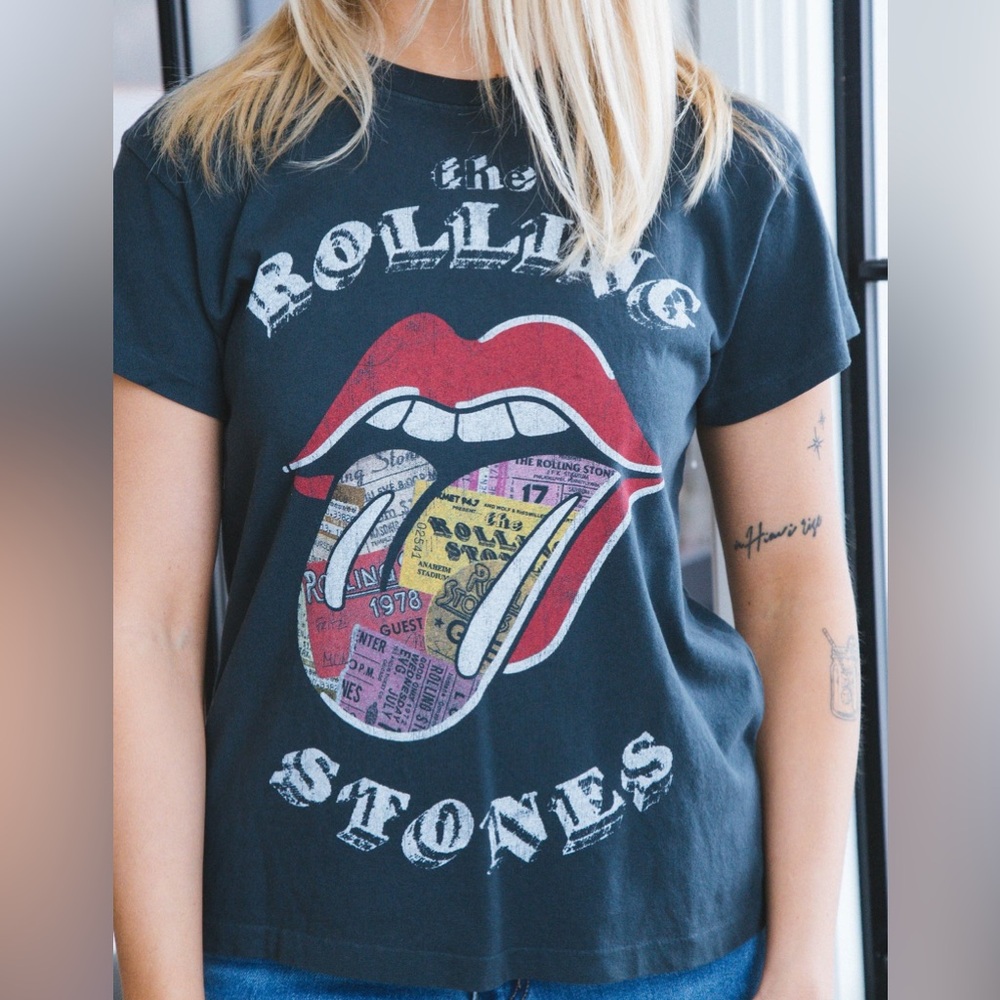 DAYDREAMER Rolling Stones Ticket Fill Tongue Tour Tee